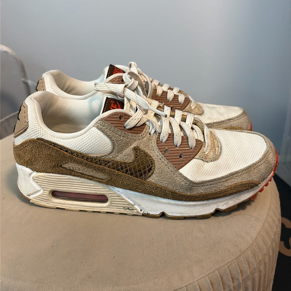 Nike Wmns Air Max 90 AMD 'Brown Snakeskin'